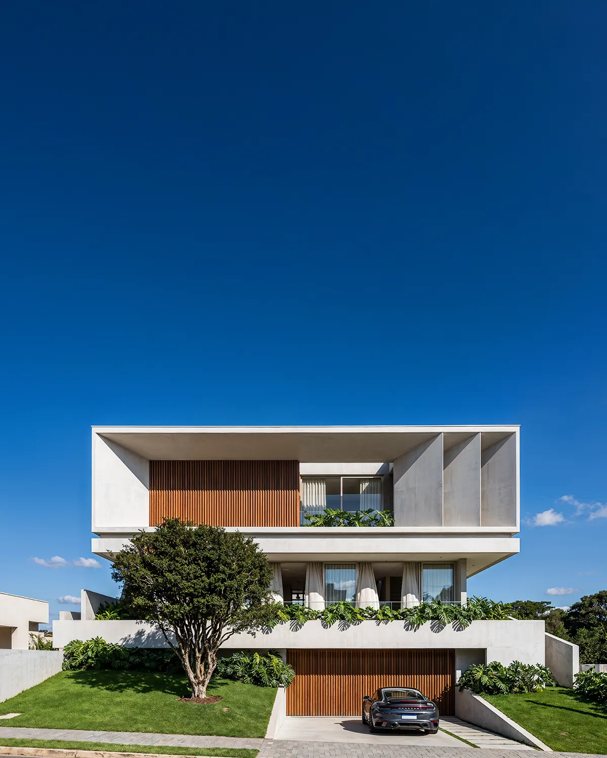 Casa Ibirá — Arquitetura — Reserva Porto Fino, Curitiba, PR