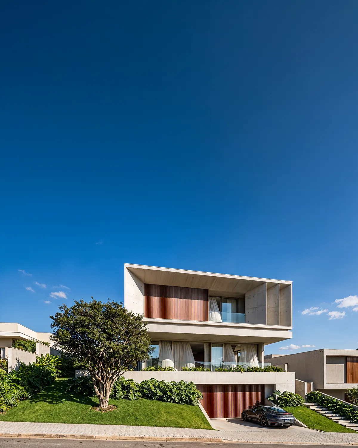 Casa Ibirá — Arquitetura — Reserva Porto Fino, Curitiba, PR