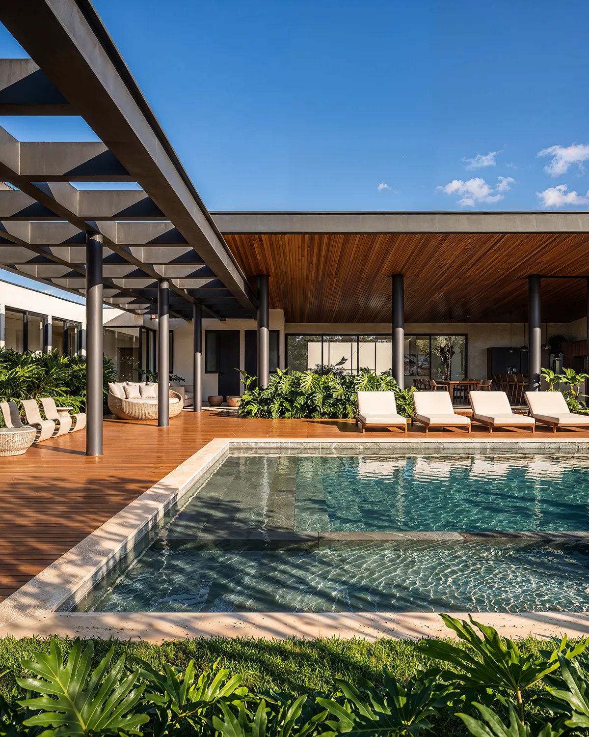 Casa Jatobá — Arquitetura — Curitiba, PR