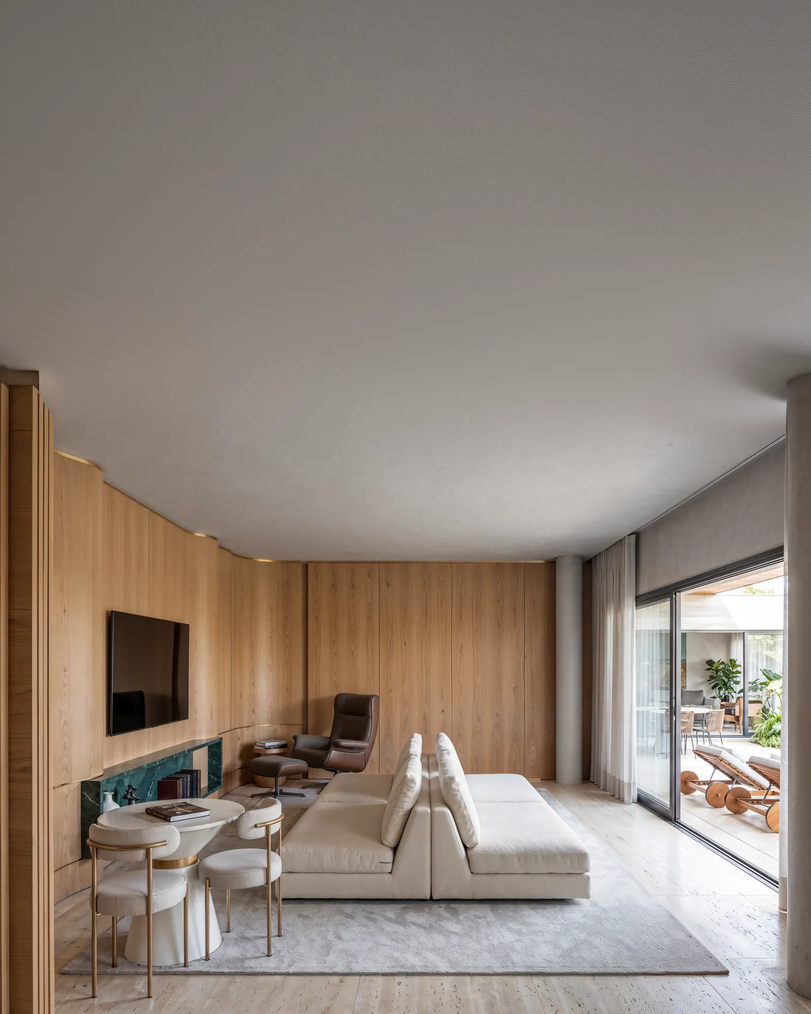 Casa Lumia — Interiores — Villa del Bosco, Curitiba, PR